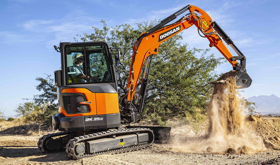 Cztery nowe minikoparki Doosan