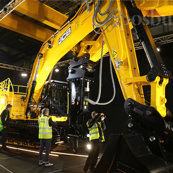 jcb02.png