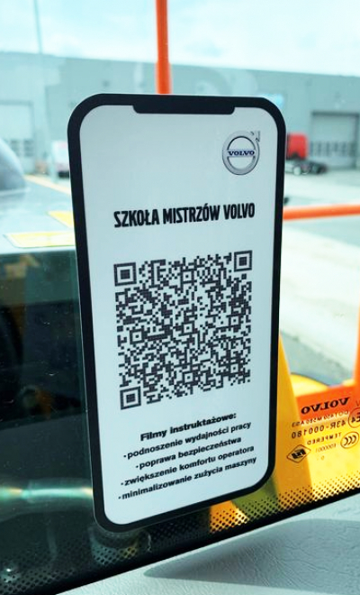 Szkoła Mistrz&oacute;w Volvo na jedno kliknięcie!