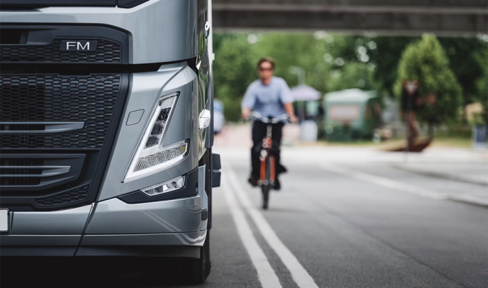 Bezpiecznie w pojazdach Volvo