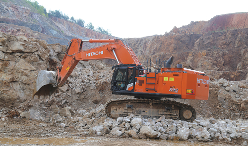 Hitachi ZX690-7 potrafi sprostać najtrudniejszym zadaniom