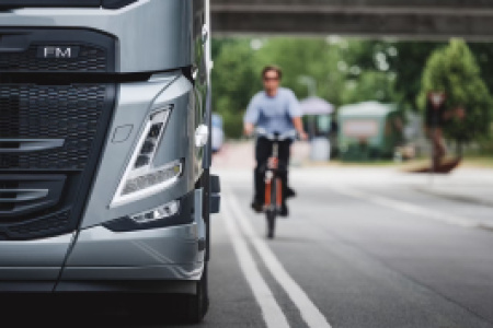 Bezpiecznie w pojazdach Volvo