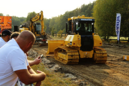 Komatsu Dojo  czyli o maszynach w sposób wyjątkowy