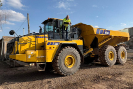 Nowość z Las Vegas już w Polsce - Komatsu HM460